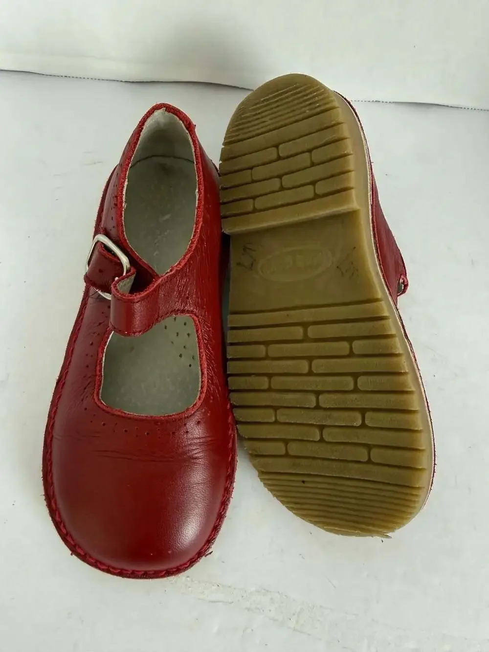 Nina Kids Red Leather Mary Jane Shoes Size 9M